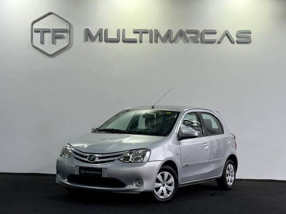TOYOTA ETIOS 1.5 XS 16V FLEX 4P MANUAL TOYOTA ETIOS 1.5 XS 16V FLEX 4P MANUAL
